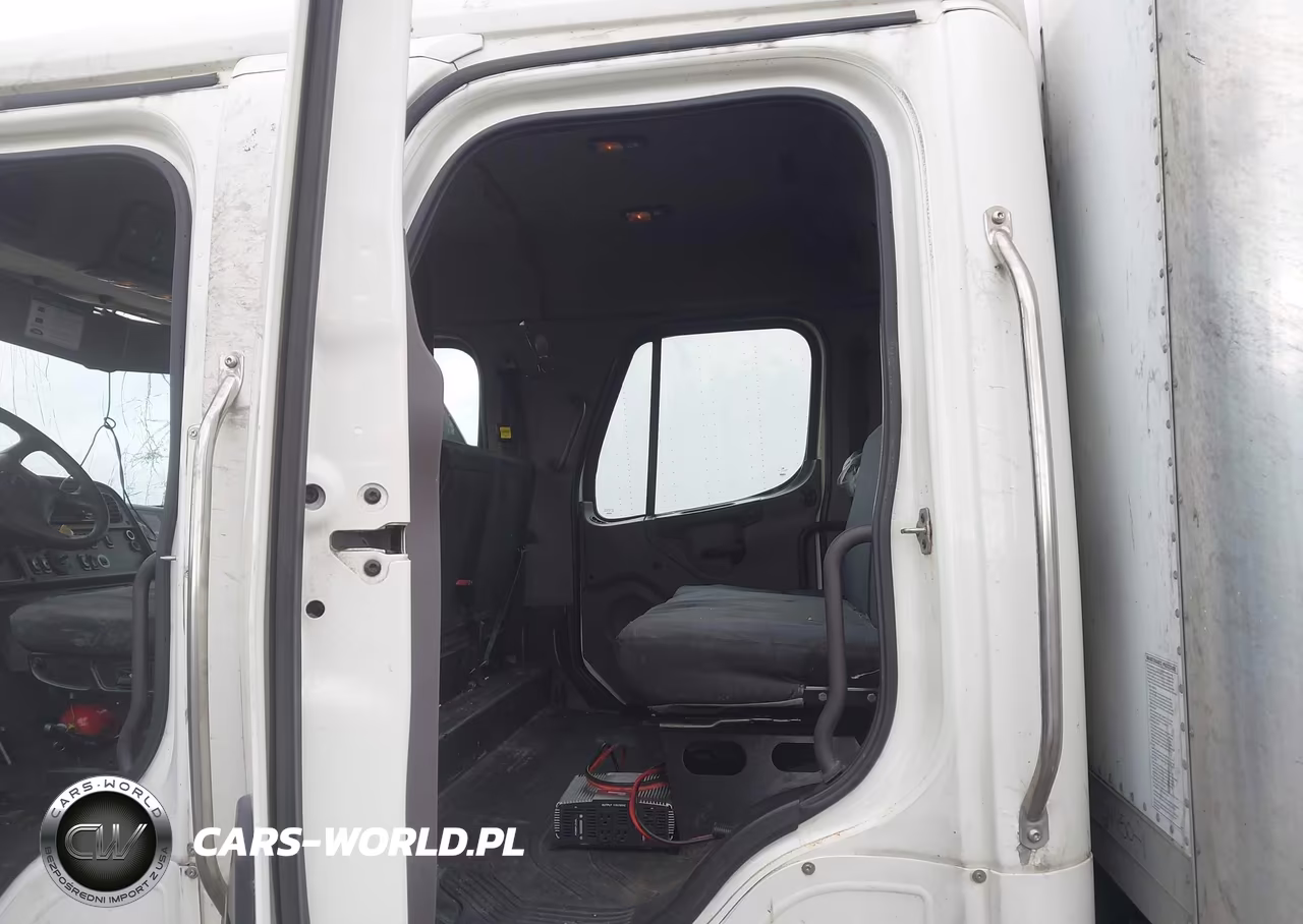 2015 Freightliner M2 106 Medium Duty VIN:3ALACWDTXFDGE0819 - 7