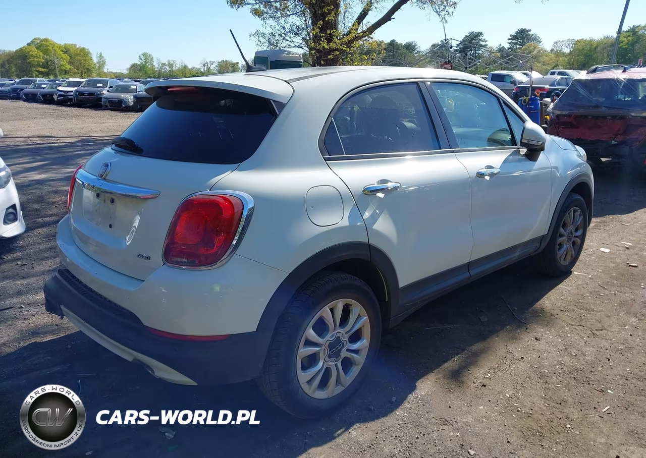 2016 Fiat 500X Easy VIN:ZFBCFYBT3GP353578 - 4