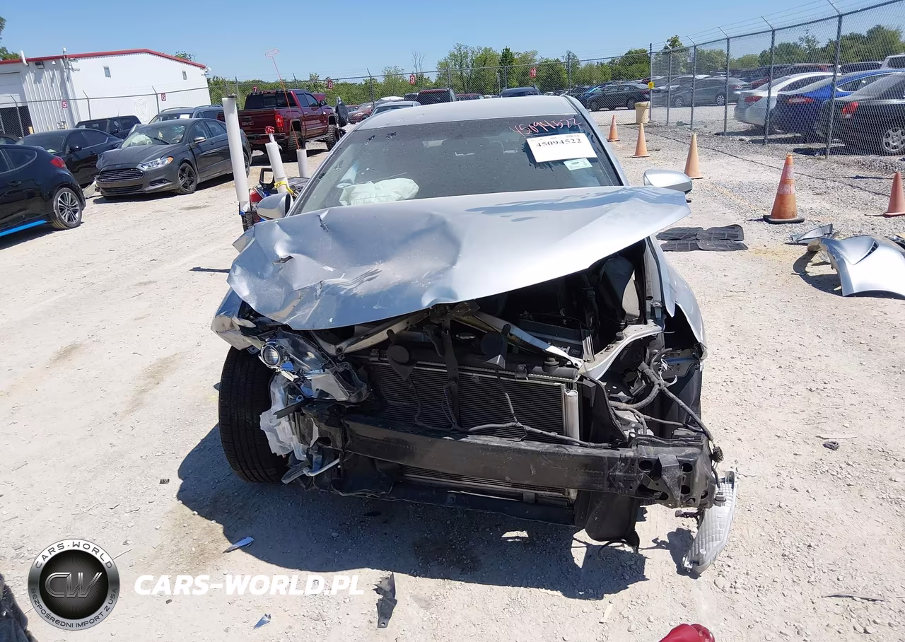 2017 Toyota Camry Le VIN:4T1BF1FK0HU801324 - 12