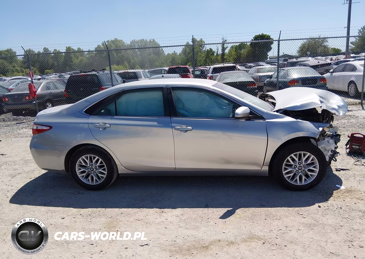 2017 Toyota Camry Le VIN:4T1BF1FK0HU801324 - 13