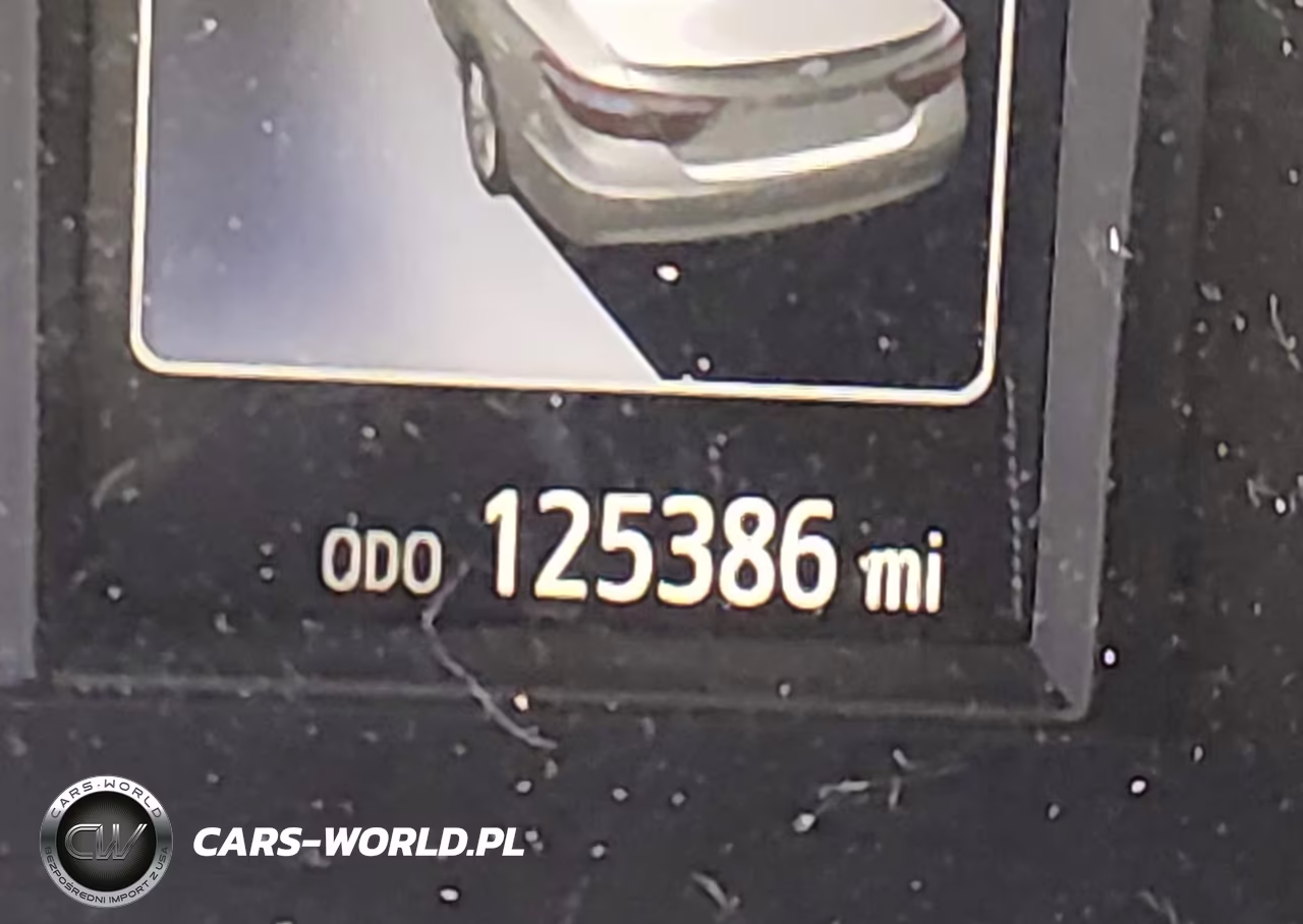 2017 Toyota Camry Le VIN:4T1BF1FK0HU801324 - 15