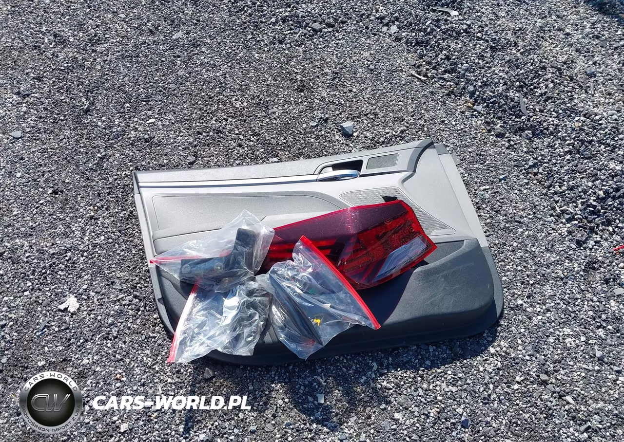 2019 Hyundai Elantra Se VIN:5NPD74LF3KH433662 - 12