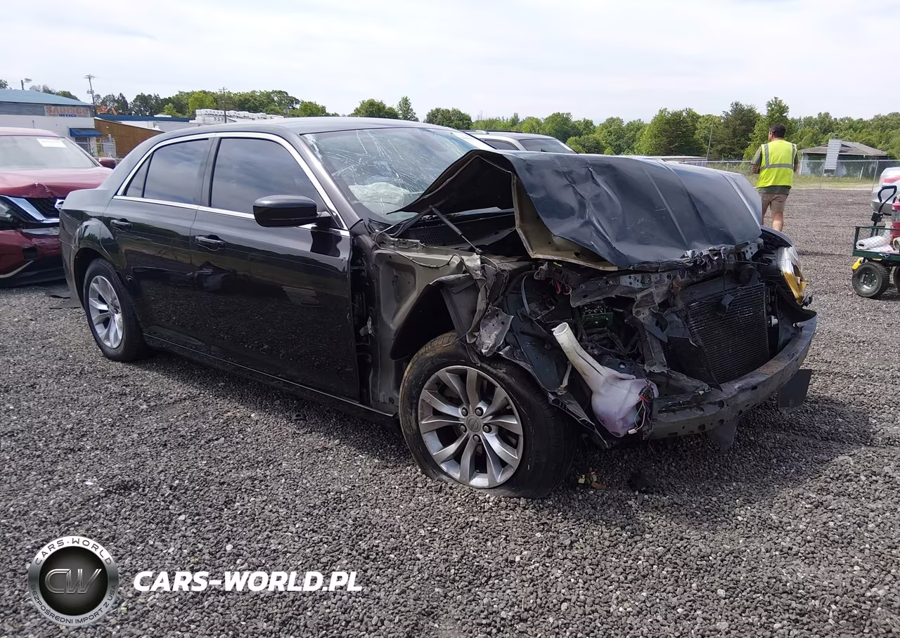2015 Chrysler 300 Limited