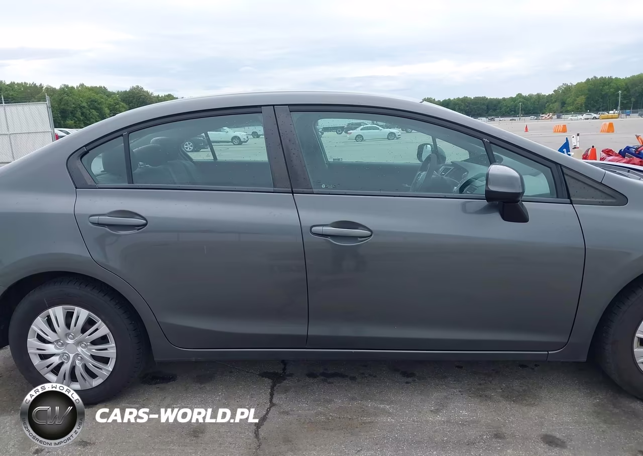 2013 Honda Civic Lx VIN:2HGFB2F57DH523263 - 13