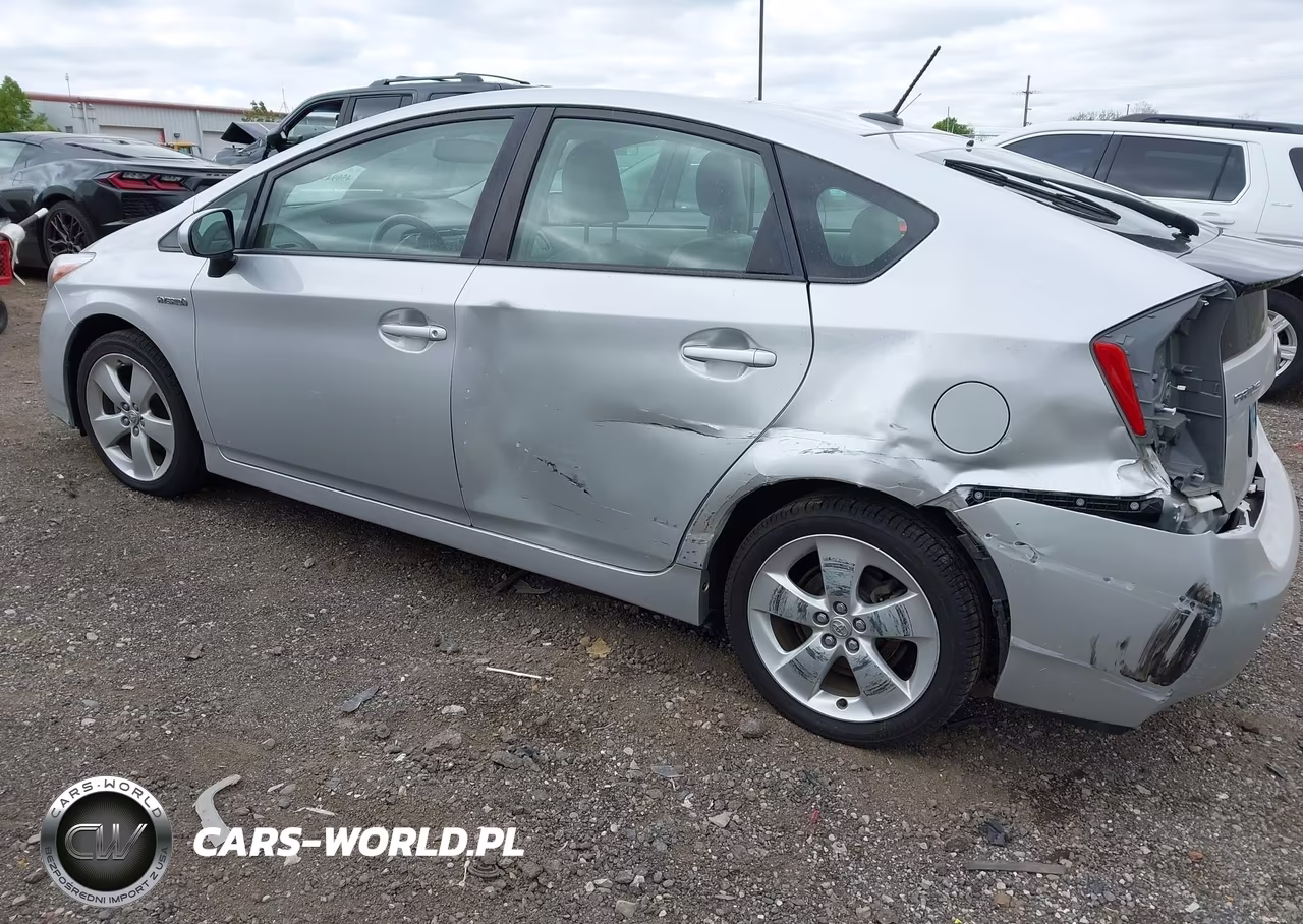 2010 Toyota Prius V VIN:JTDKN3DU7A0151671 - 3
