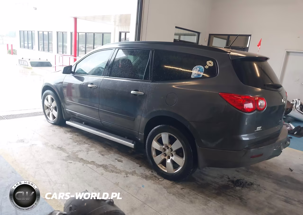 2012 Chevrolet Traverse Ls VIN:1GNKRFED1CJ332595 - 3