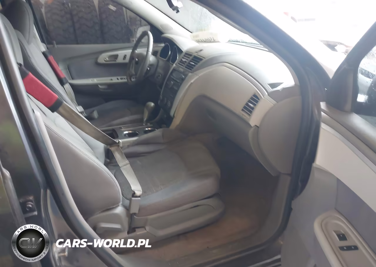 2012 Chevrolet Traverse Ls VIN:1GNKRFED1CJ332595 - 5