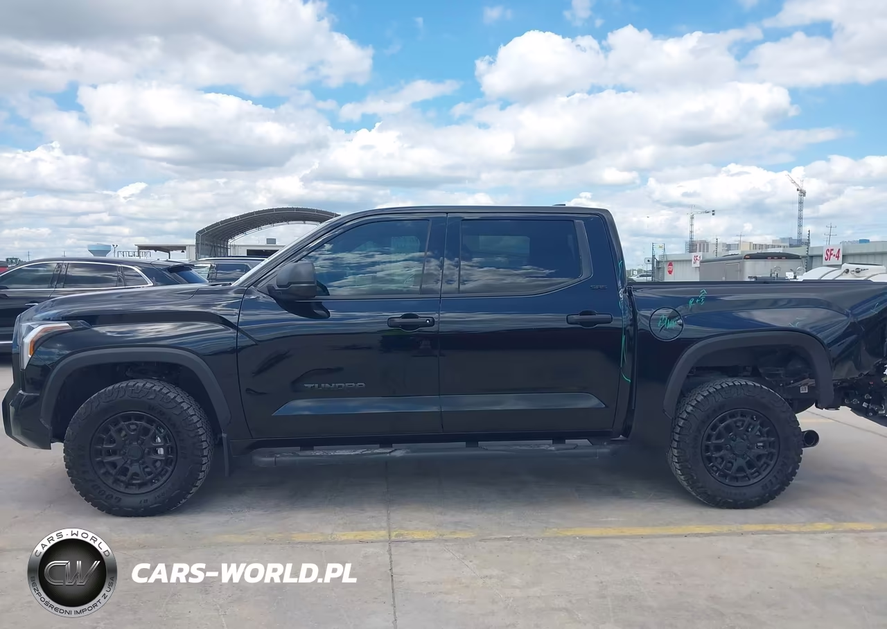 2025 Toyota Tundra Sr5 VIN:5TFLA5DB5SX286084 - 14