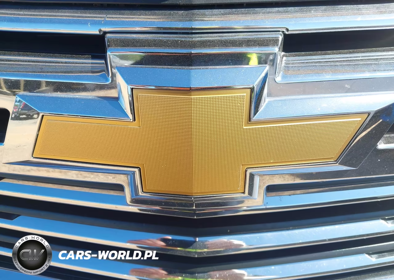 2017 Chevrolet Suburban Premier VIN:1GNSCJKC3HR343445 - 12