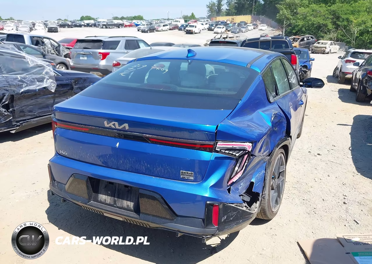 2025 Kia K4 Gt-Line VIN:3KPFW4DE2SE065447 - 4