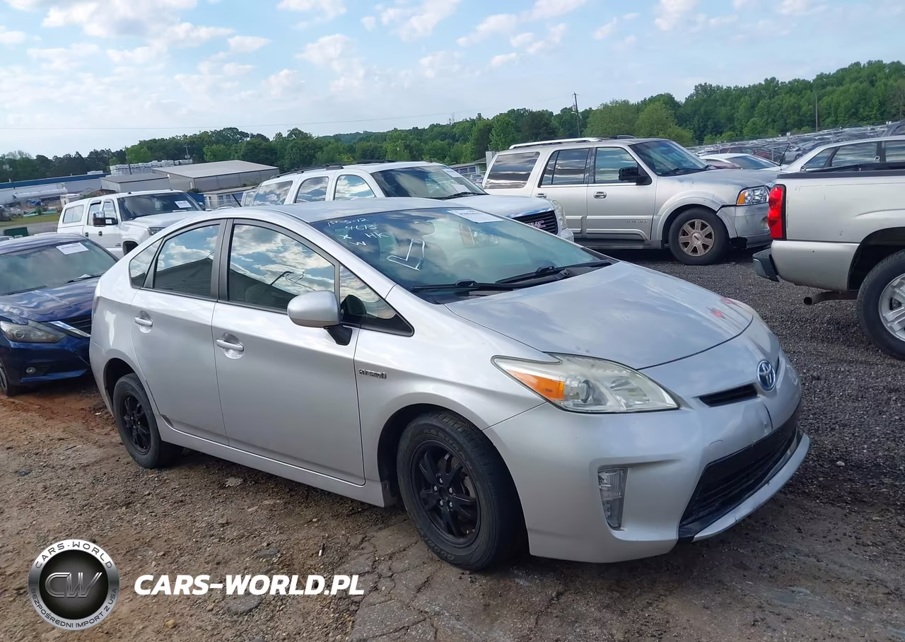 2013 Toyota Prius Three
