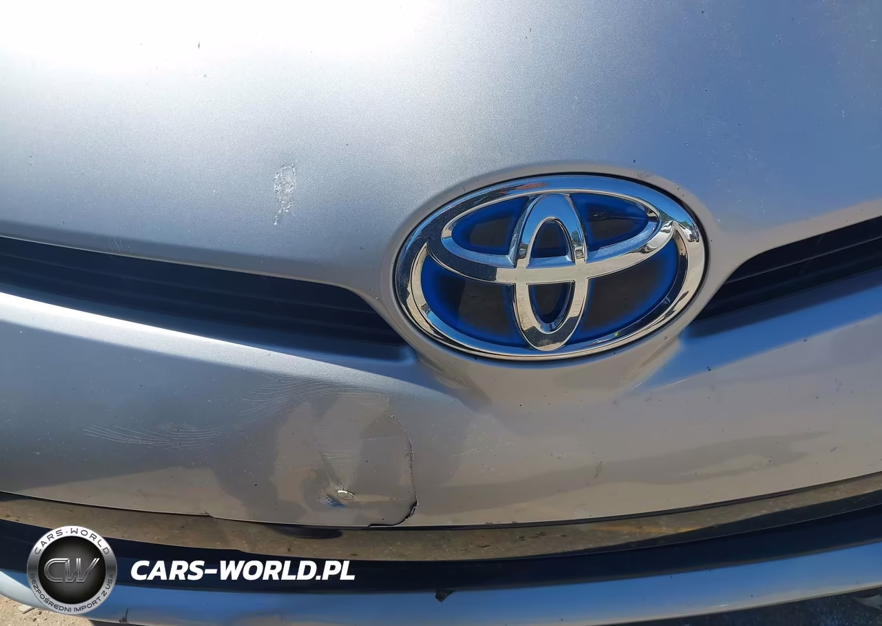 2013 Toyota Prius Three VIN:JTDKN3DU3D5628622 - 12