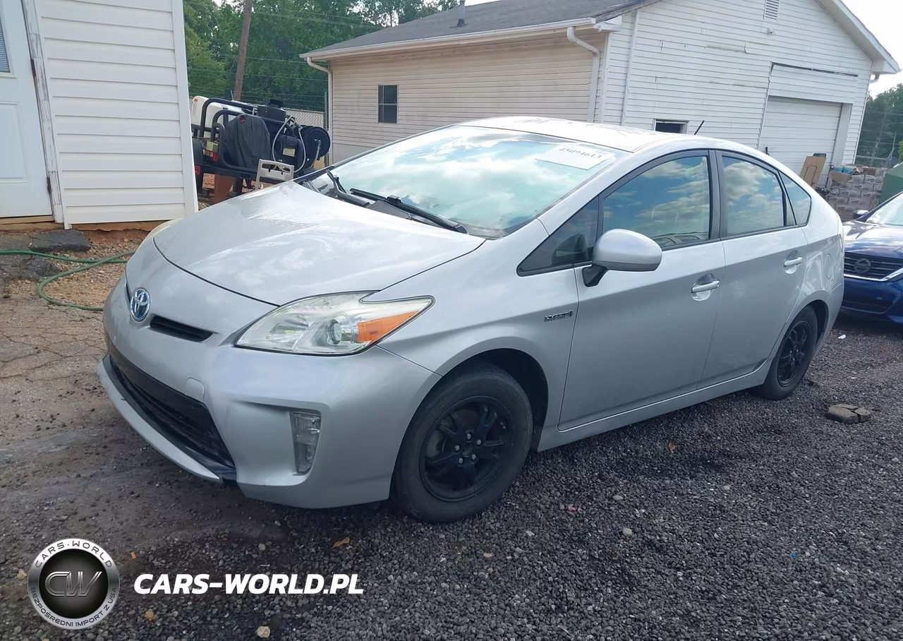2013 Toyota Prius Three VIN:JTDKN3DU3D5628622 - 2