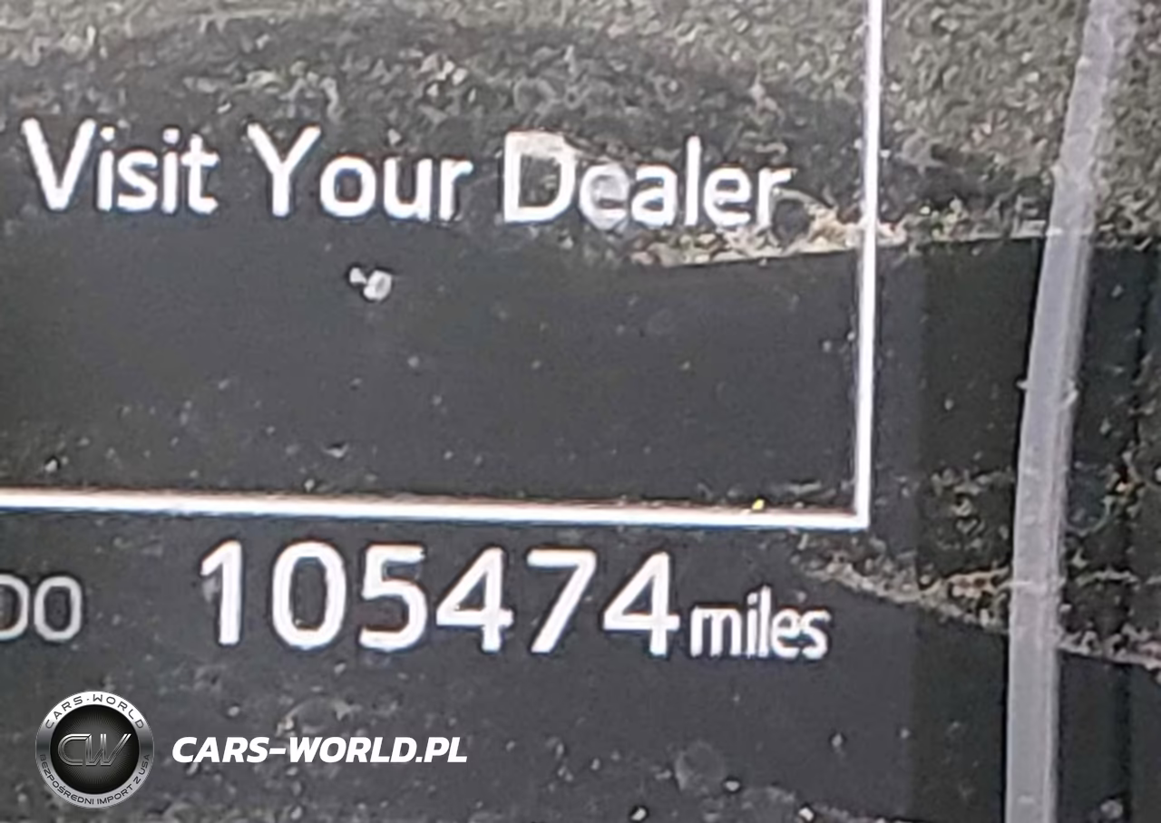 2018 Toyota Camry Le VIN:4T1B11HK5JU034362 - 16