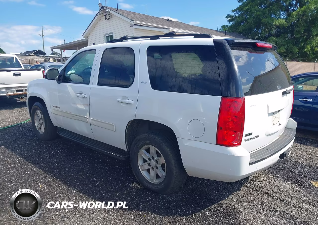 2010 GMC Yukon Slt VIN:1GKMCCE3XAR174625 - 3