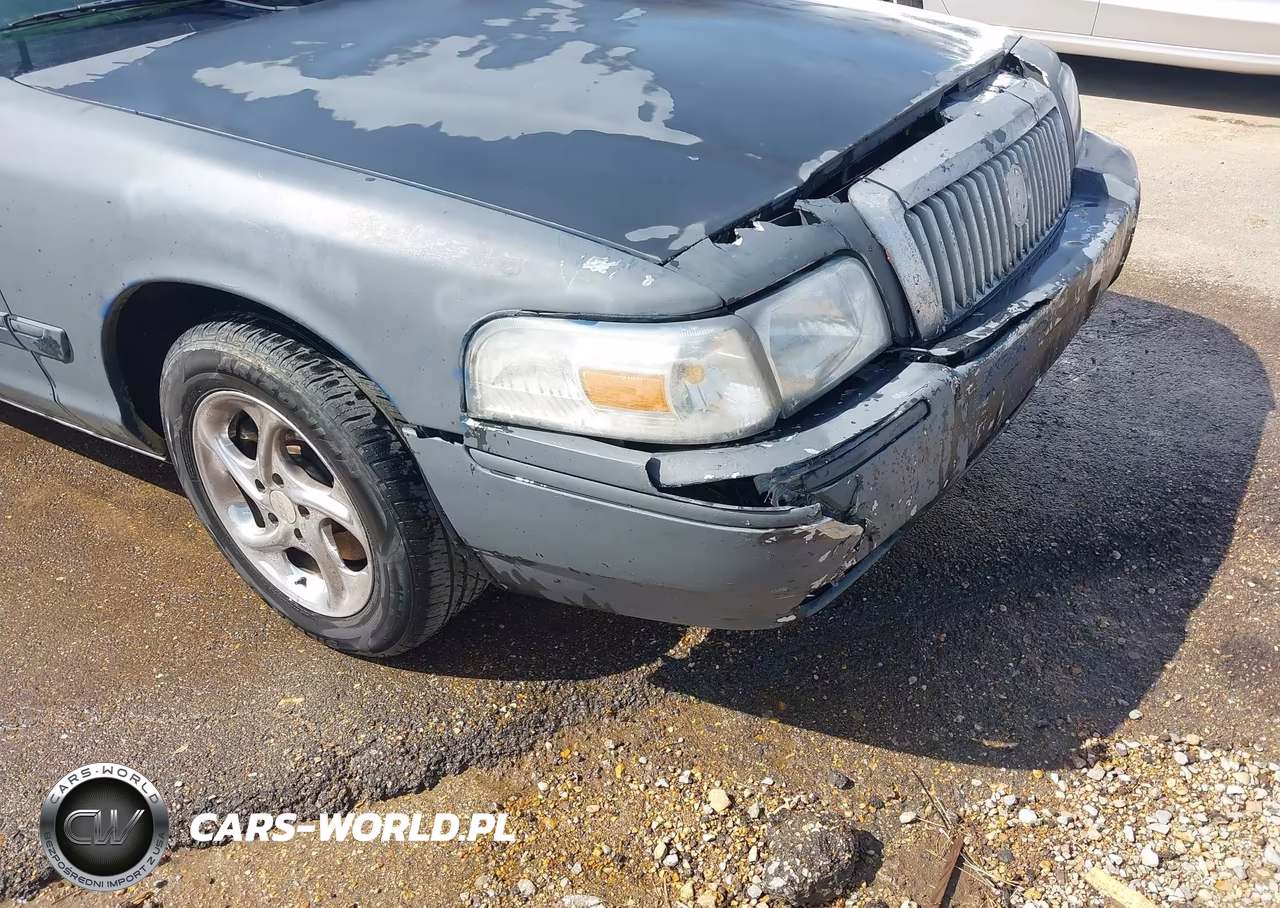 2008 Mercury Grand Marquis Gs VIN:2MEFM74V18X622261 - 13