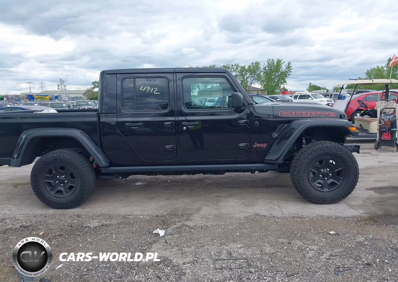 2021 Jeep Gladiator Mojave 4X4 VIN:1C6JJTEG0ML500499 - 14
