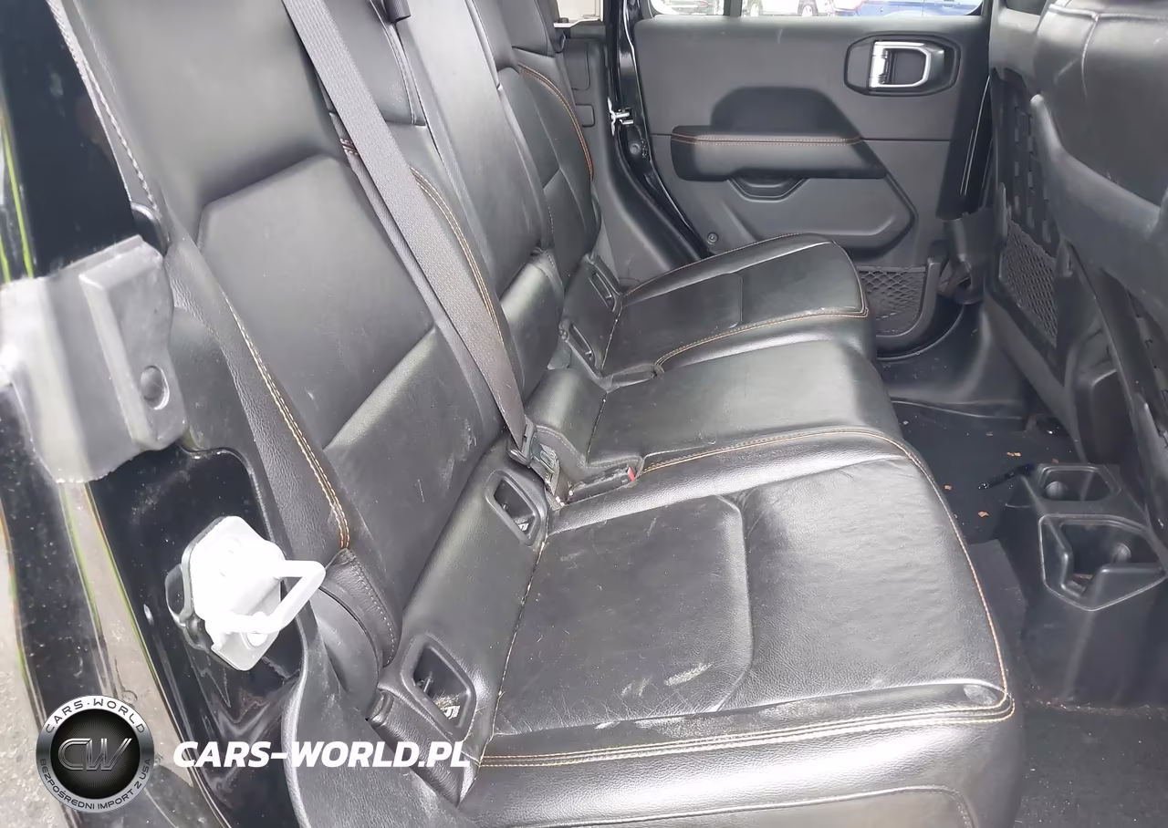 2021 Jeep Gladiator Mojave 4X4 VIN:1C6JJTEG0ML500499 - 8