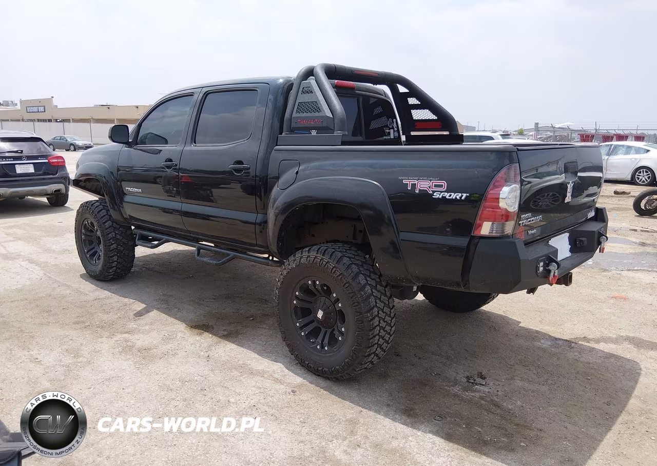 2011 Toyota Tacoma Base V6 VIN:5TFLU4EN2BX003618 - 3
