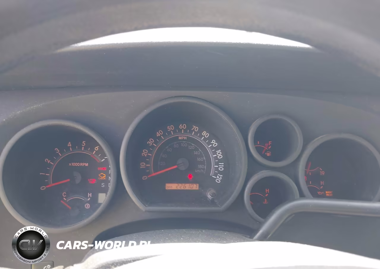 2010 Toyota Tundra Grade 5.7L V8 VIN:5TFUW5F11AX124767 - 7