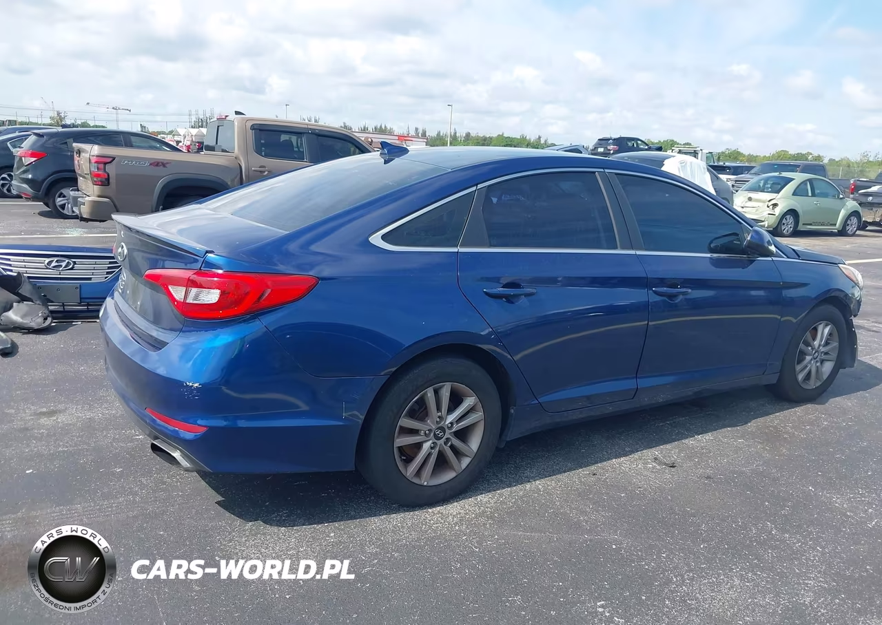 2017 Hyundai Sonata VIN:5NPE24AF3HH517866 - 4