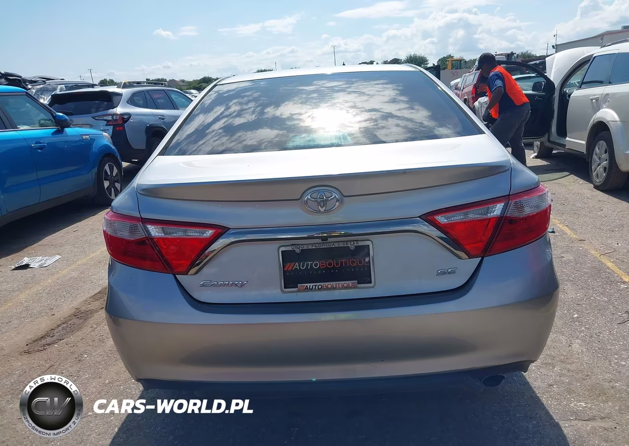 2016 Toyota Camry Se VIN:4T1BF1FK8GU522752 - 16