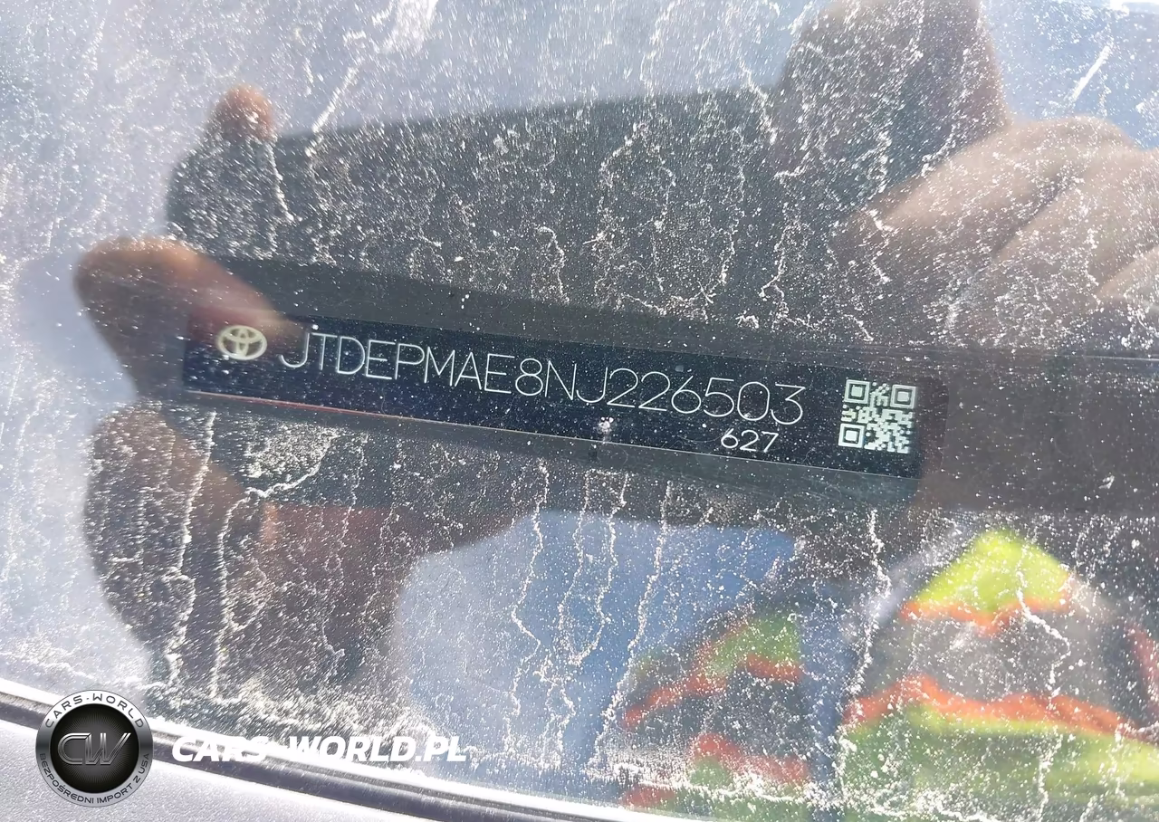 2022 Toyota Corolla Le VIN:JTDEPMAE8NJ226503 - 9