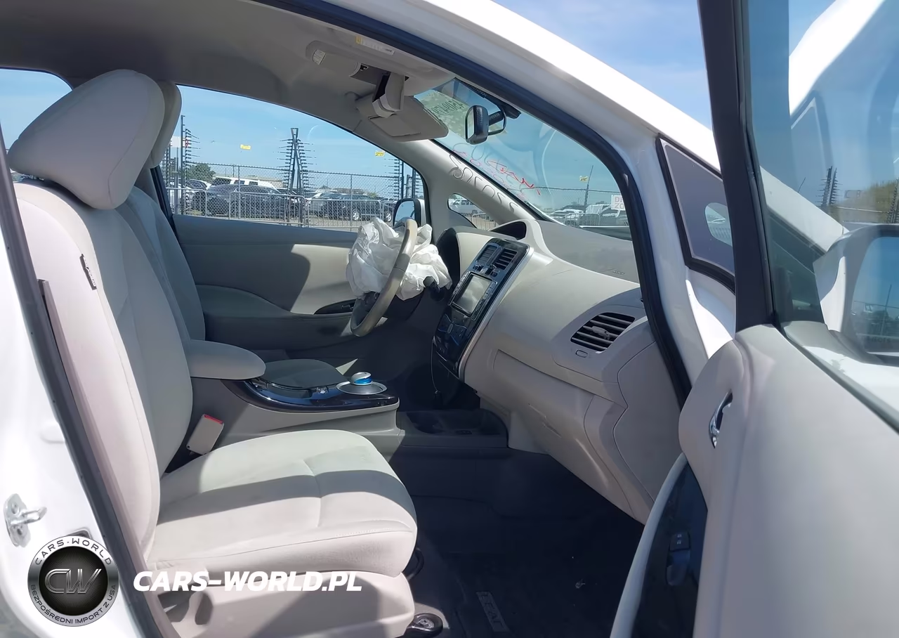 2014 Nissan Leaf S-Sl-Sv VIN:1N4AZ0CP5EC330506 - 5