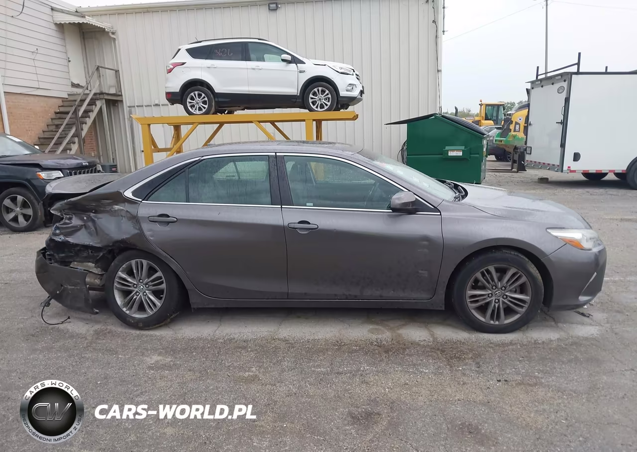 2015 Toyota Camry Se VIN:4T1BF1FK5FU903795 - 12
