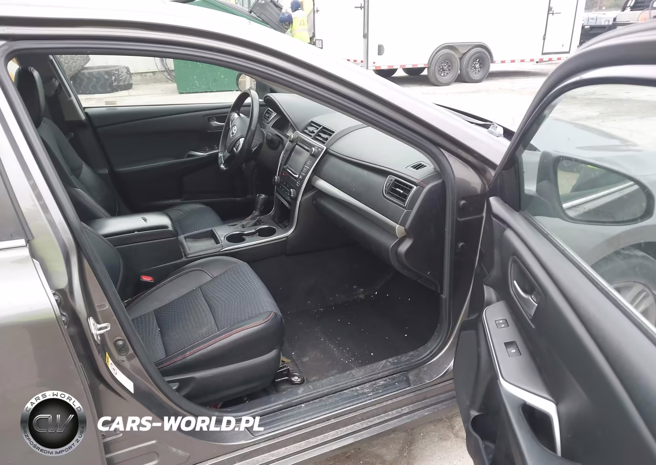 2015 Toyota Camry Se VIN:4T1BF1FK5FU903795 - 5