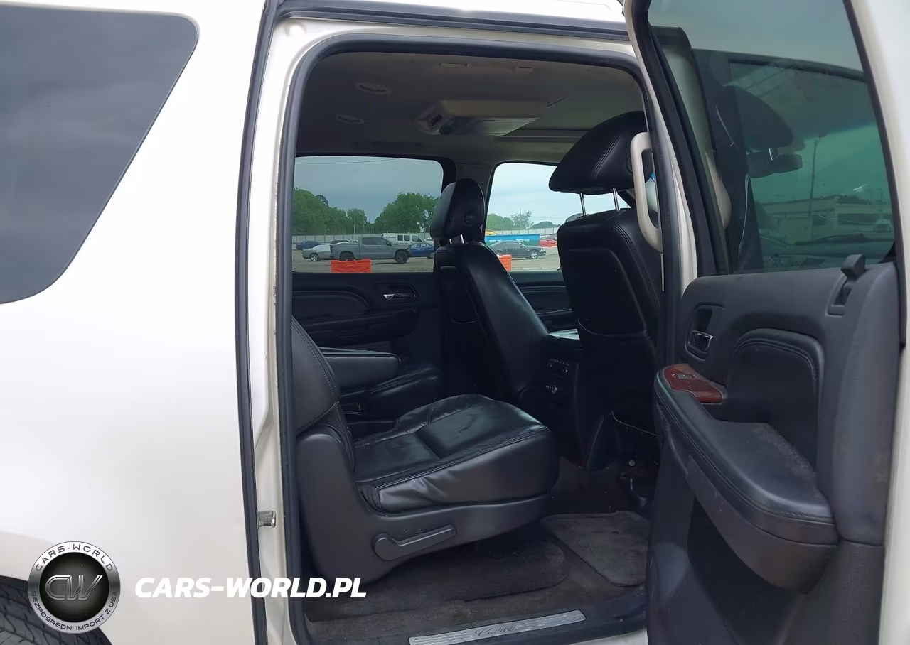 2008 Cadillac Escalade Esv Standard VIN:1GYFK668X8R173059 - 8