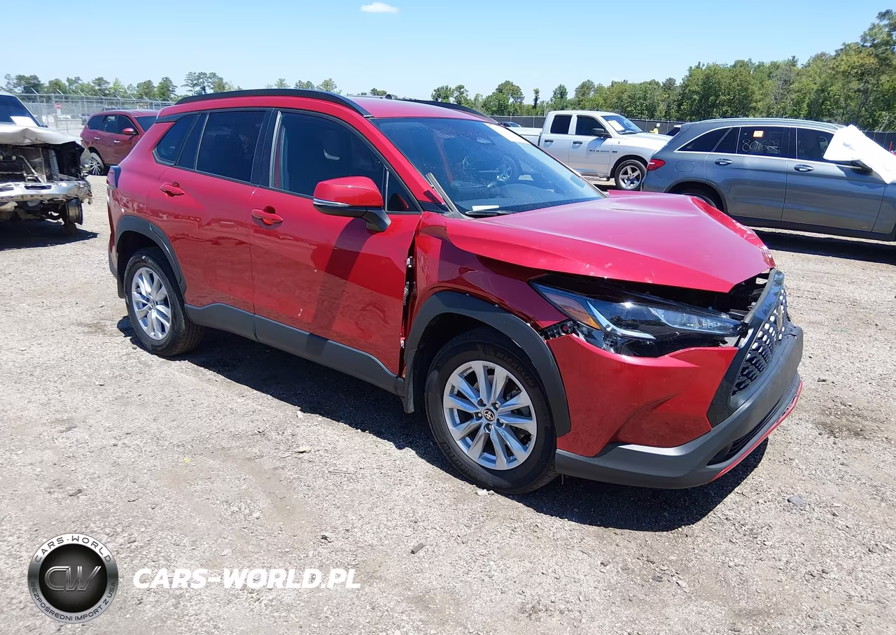 2023 Toyota Corolla Cross Le – zdjęcie 1 z 17