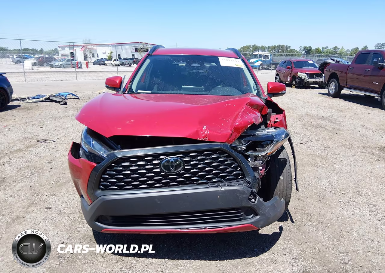 2023 Toyota Corolla Cross Le VIN:7MUCAAAG6PV068523 - 13