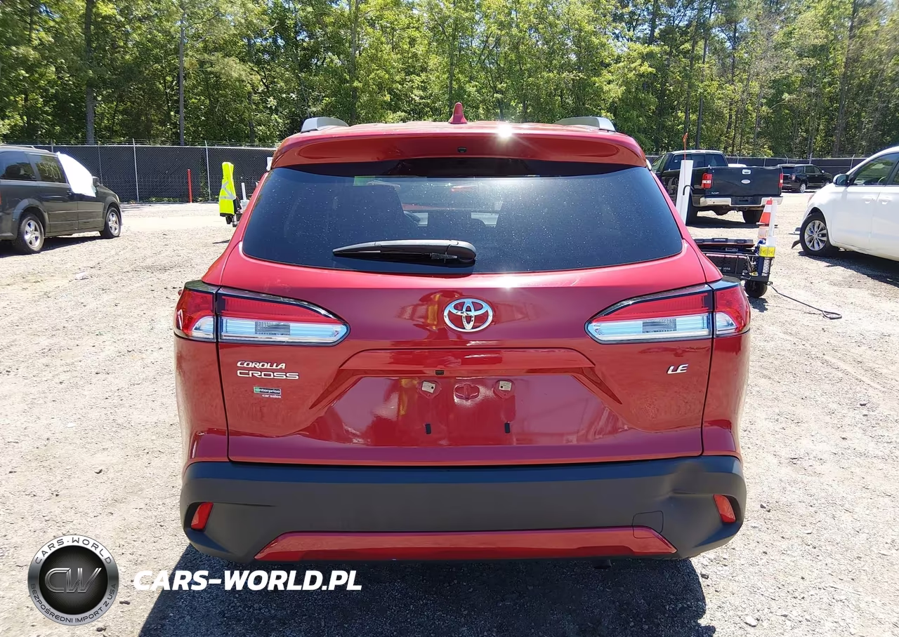 2023 Toyota Corolla Cross Le VIN:7MUCAAAG6PV068523 - 17