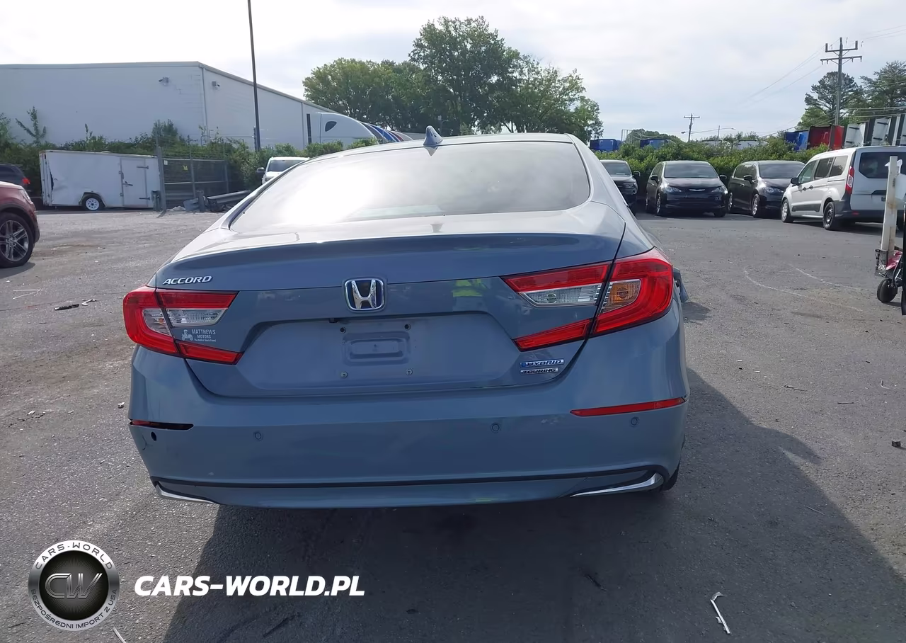 2022 Honda Accord Hybrid Touring VIN:1HGCV3F96NA006779 - 16