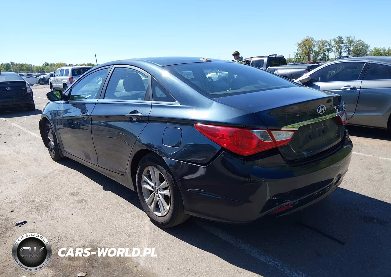 2013 Hyundai Sonata Gls VIN:5NPEB4ACXDH673645 - 3