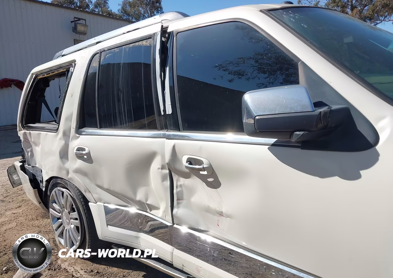 2007 Lincoln Navigator Ultimate VIN:5LMFU27547LJ00163 - 16