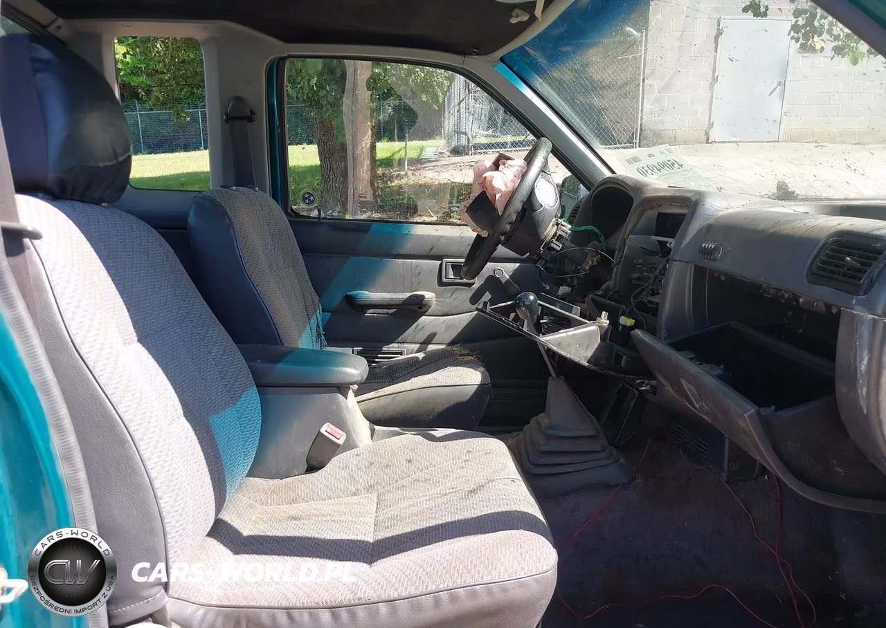 1997 Nissan 4X2 Truck Se-Xe VIN:1N6SD16SXVC429127 - 5