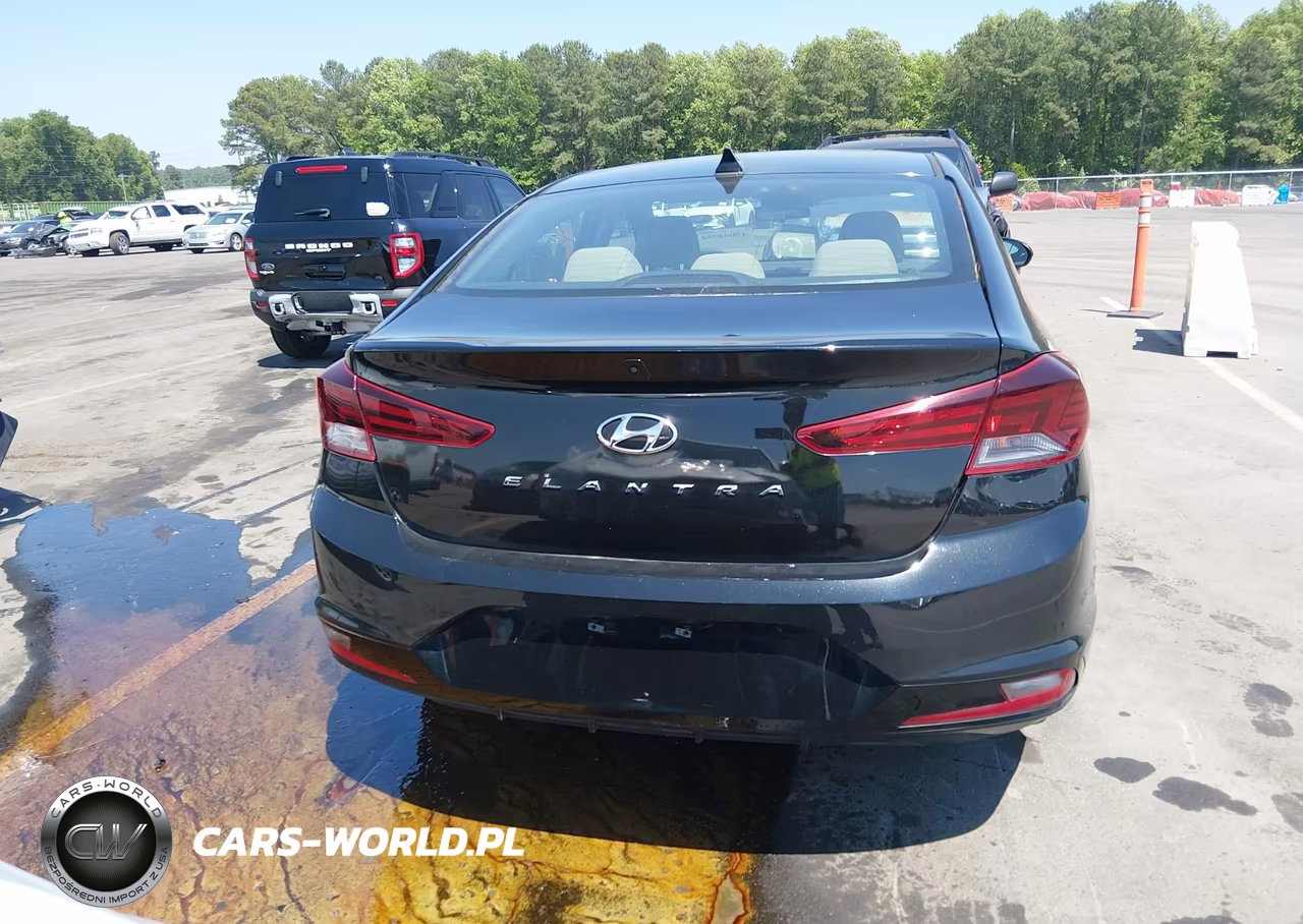 2020 Hyundai Elantra Sel VIN:5NPD84LF4LH548365 - 16