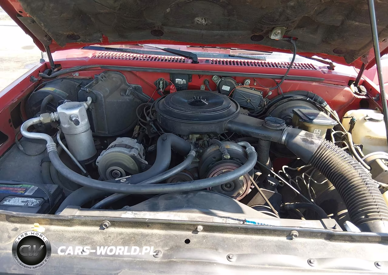 1988 Chevrolet S Truck S10 VIN:1GCBS14R7J2133779 - 10