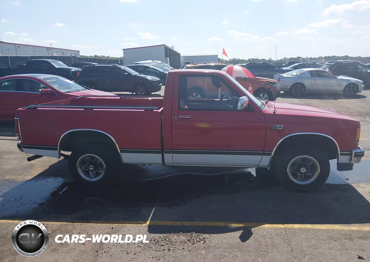 1988 Chevrolet S Truck S10 VIN:1GCBS14R7J2133779 - 13