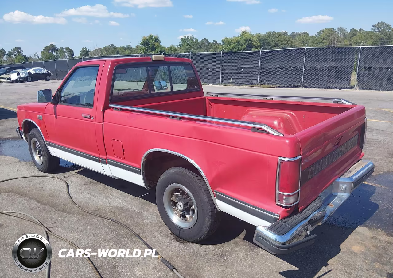 1988 Chevrolet S Truck S10 VIN:1GCBS14R7J2133779 - 3