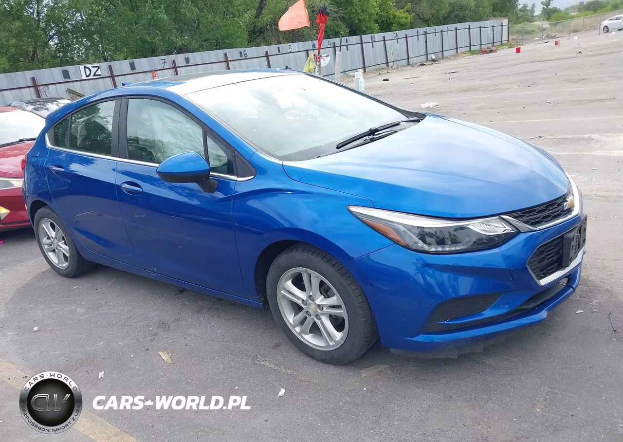 2018 Chevrolet Cruze Lt Auto – zdjęcie 1 z 16