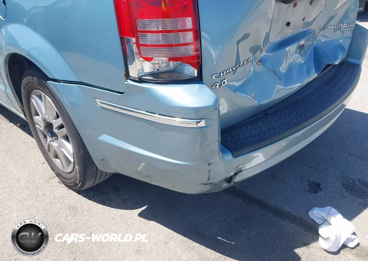 2010 Chrysler Town & Country Touring VIN:2A4RR5DX4AR282615 - 21