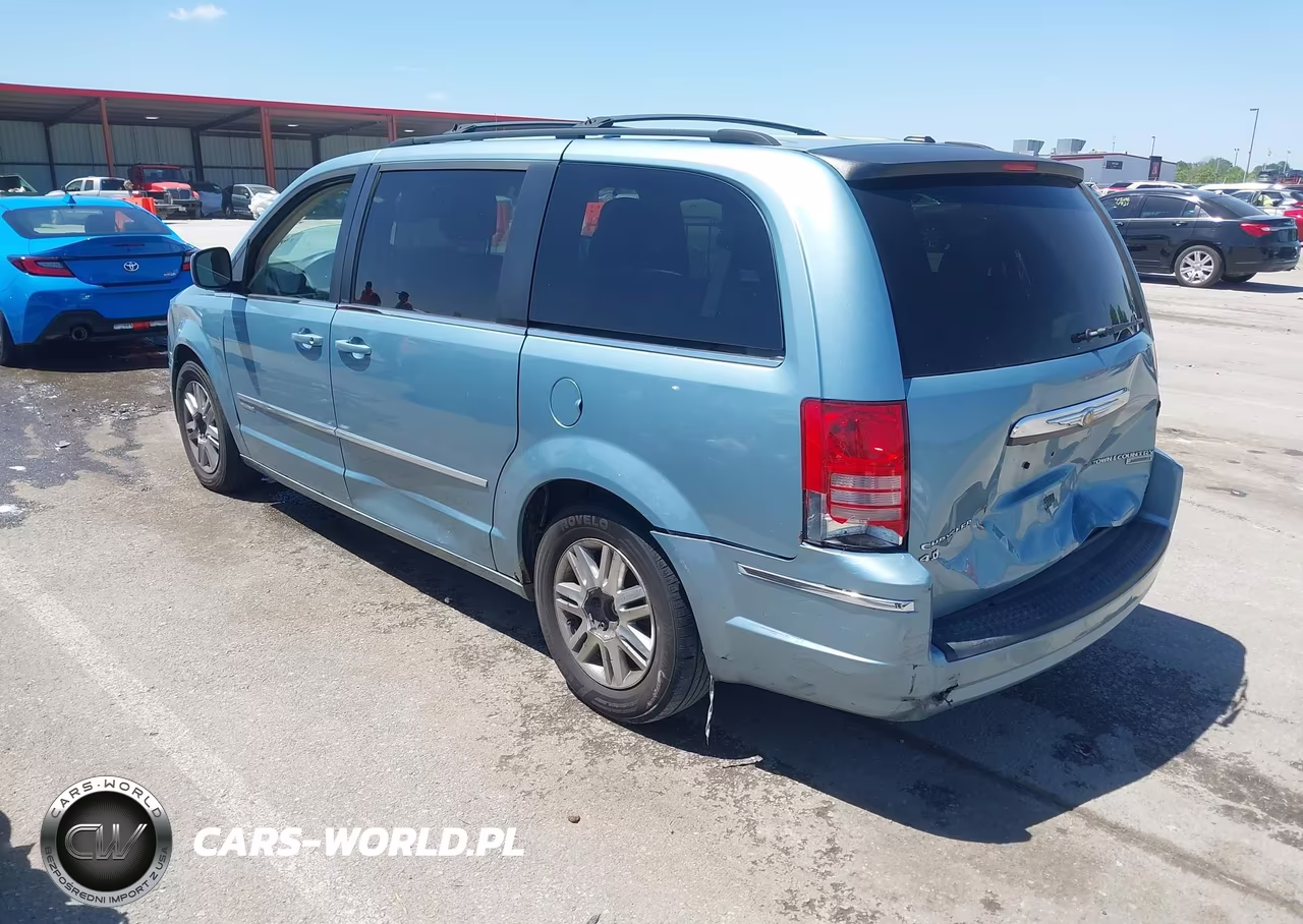 2010 Chrysler Town & Country Touring VIN:2A4RR5DX4AR282615 - 3