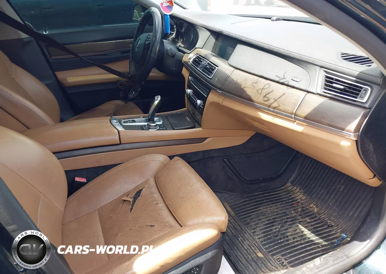 2009 BMW 750Li VIN:WBAKB83559CY59750 - 5