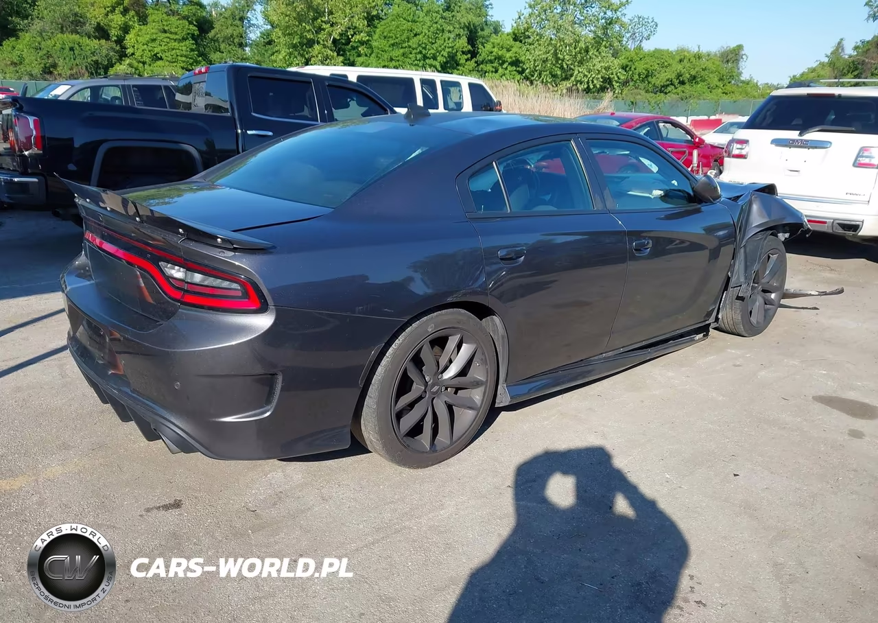 2019 Dodge Charger R-T Rwd VIN:2C3CDXCT6KH681882 - 4