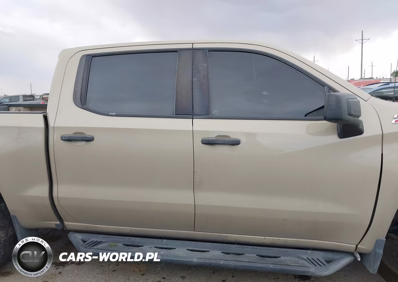 2022 Chevrolet Silverado 1500 4Wd Short Bed Custom Trail Boss VIN:3GCPDCED1NG616227 - 12