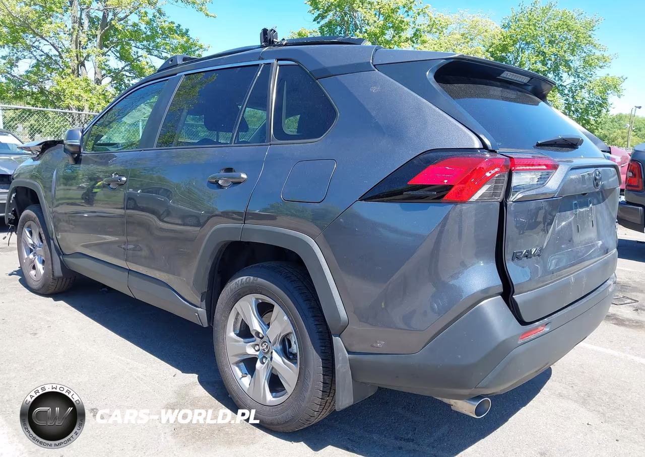 2025 Toyota Rav4 Xle VIN:2T3P1RFVXSC566766 - 3