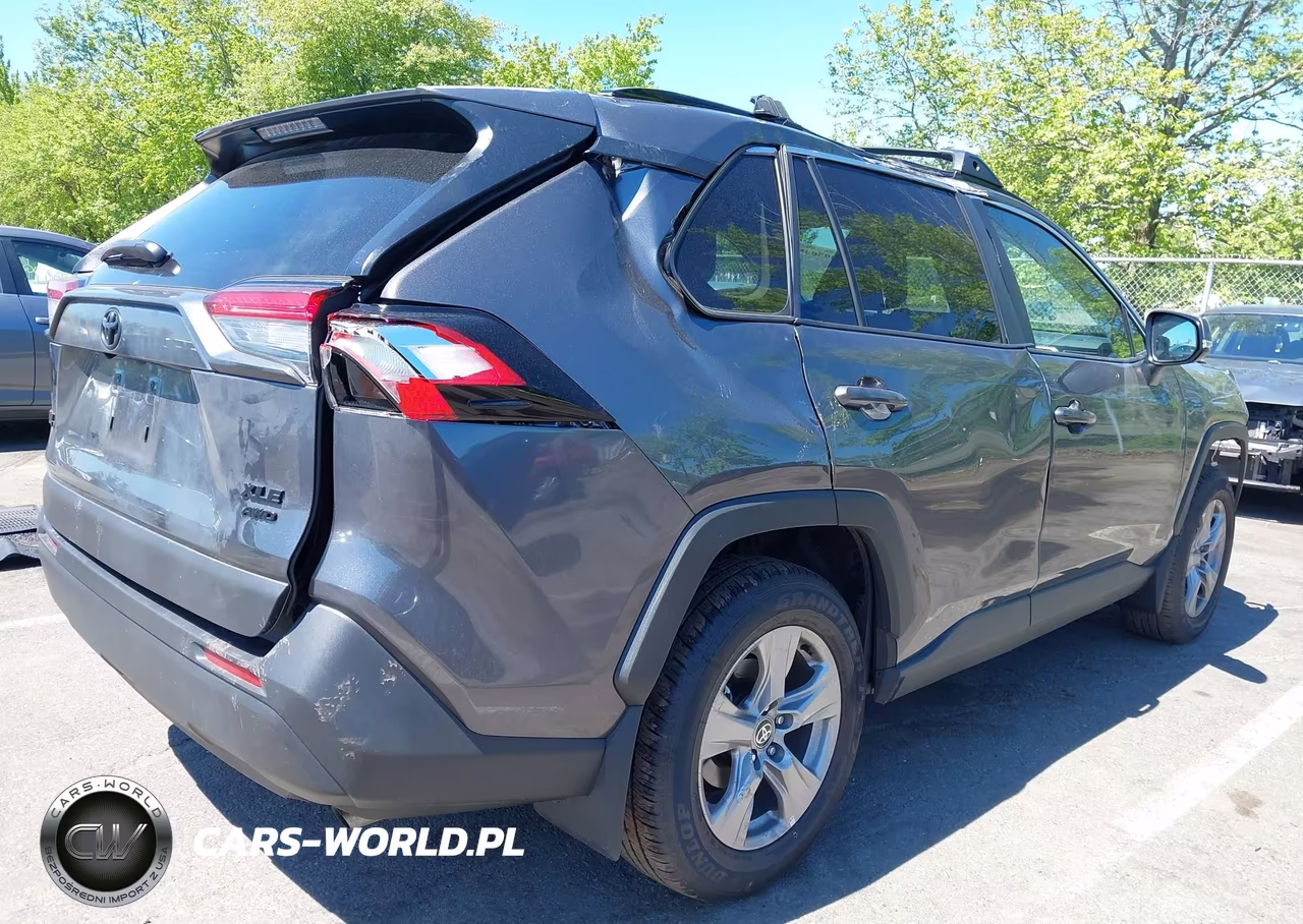2025 Toyota Rav4 Xle VIN:2T3P1RFVXSC566766 - 4